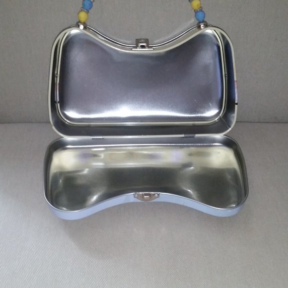 Disney's Beauty & The Beast lunch box NWOT - Picture 4 of 4